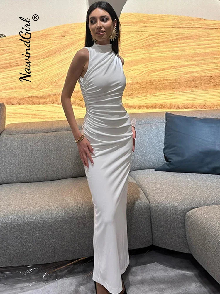 Elegant White Pleated Sleeveless Long Dress